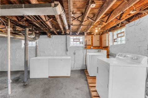 3309 Desota Avenue Cleveland Heights OH 44118