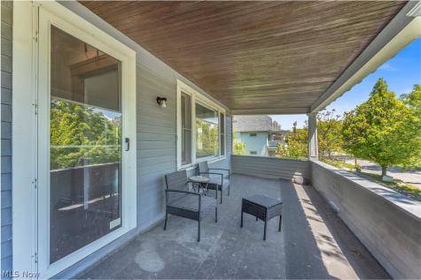 3309 Desota Avenue Cleveland Heights OH 44118