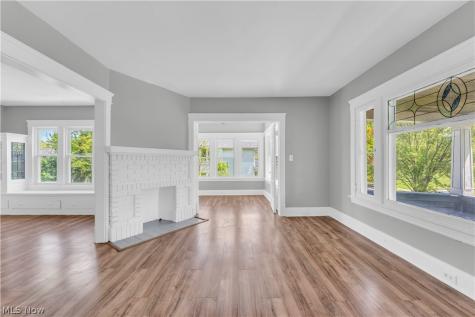 3309 Desota Avenue Cleveland Heights OH 44118