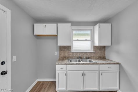 19509 Libby Road Maple Heights OH 44137