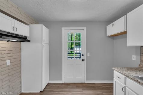 19509 Libby Road Maple Heights OH 44137