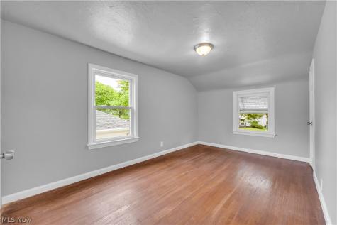19509 Libby Road Maple Heights OH 44137