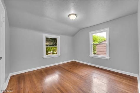 19509 Libby Road Maple Heights OH 44137