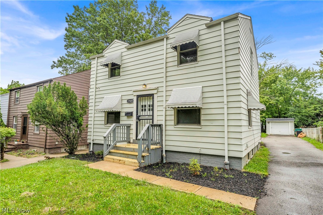 19509 Libby Road Maple Heights OH 44137