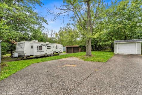 19509 Libby Road Maple Heights OH 44137