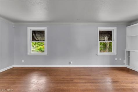 19509 Libby Road Maple Heights OH 44137