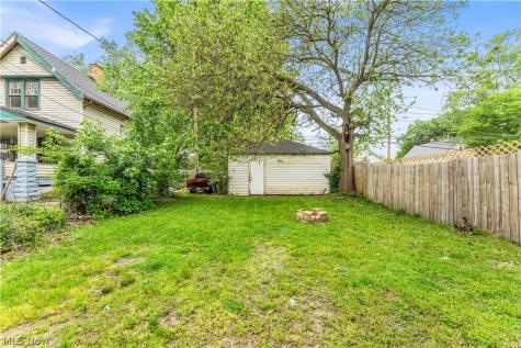 2050 W 83rd Street Cleveland OH 44102