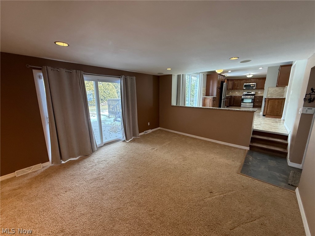 2021 Aldersgate Drive Lyndhurst OH 44124