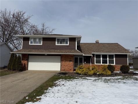 2021 Aldersgate Drive Lyndhurst OH 44124