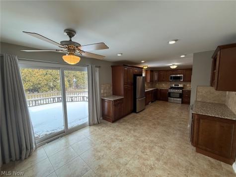 2021 Aldersgate Drive Lyndhurst OH 44124