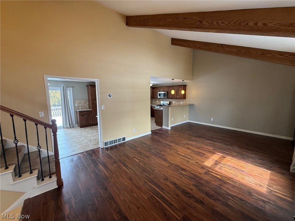 2021 Aldersgate Drive Lyndhurst OH 44124