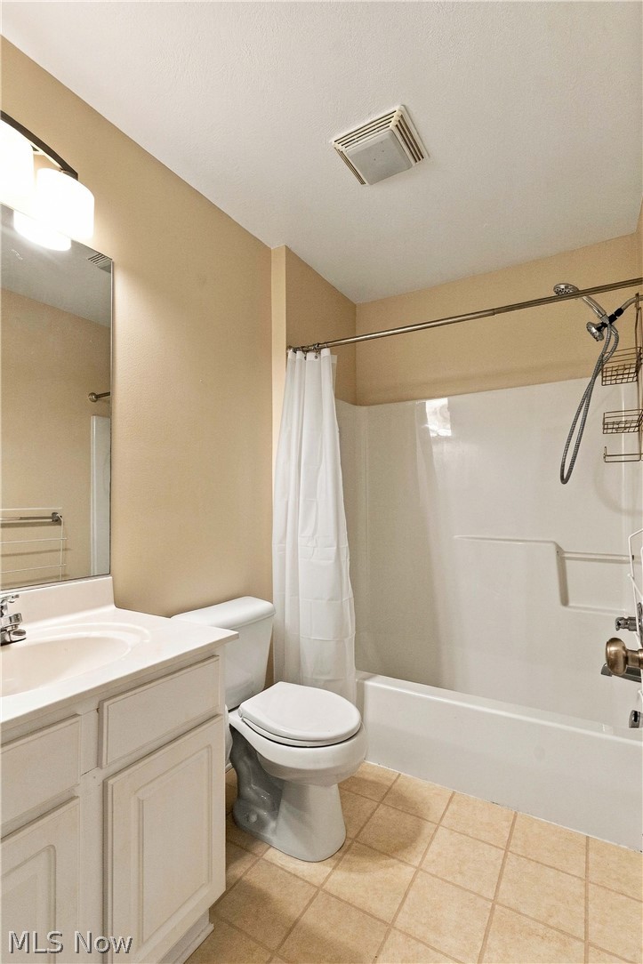 29393 Hummingbird Circle Westlake OH 44145