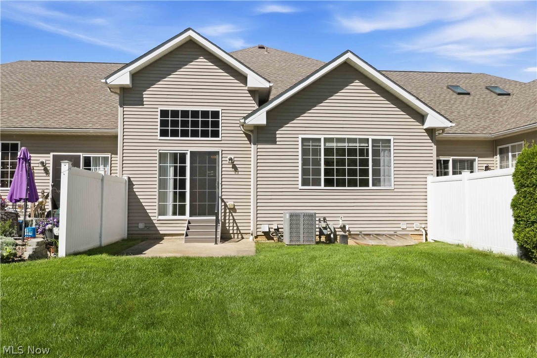 29393 Hummingbird Circle Westlake OH 44145