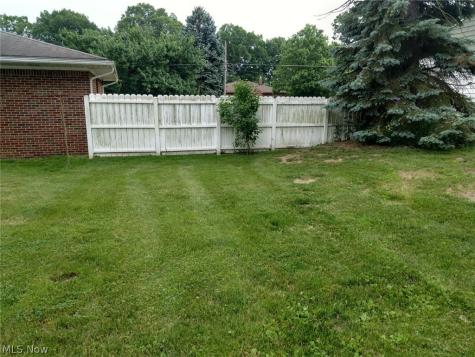 1522 Campbell Street Cuyahoga Falls OH 44223
