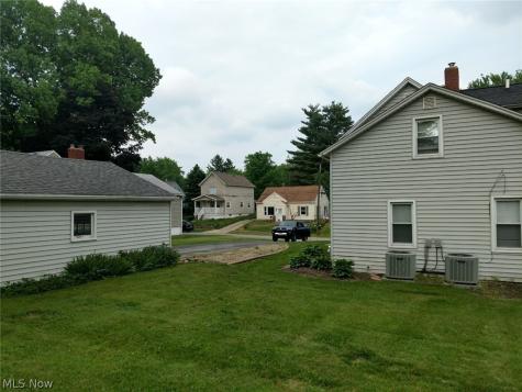 1522 Campbell Street Cuyahoga Falls OH 44223
