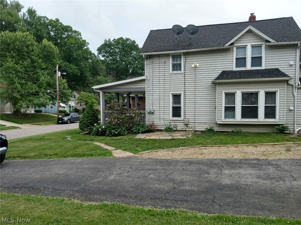 1522 Campbell Street Cuyahoga Falls OH 44223