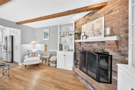 24299 Beech Lane North Olmsted OH 44070