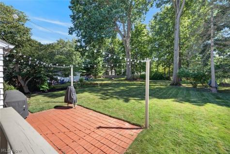 24299 Beech Lane North Olmsted OH 44070