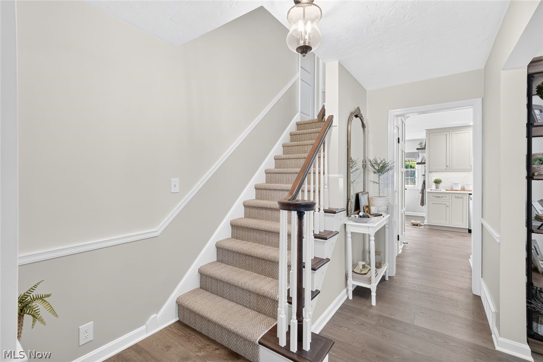 24299 Beech Lane North Olmsted OH 44070