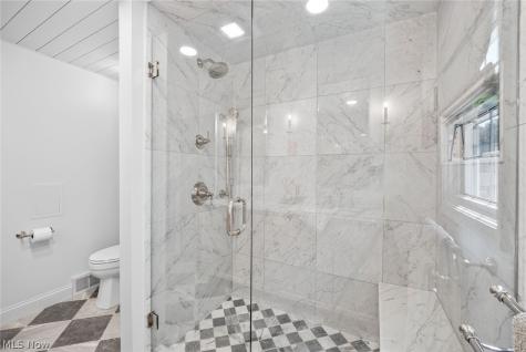 24299 Beech Lane North Olmsted OH 44070