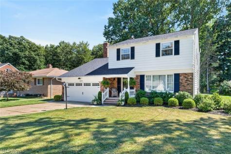 24299 Beech Lane North Olmsted OH 44070