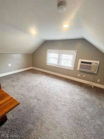 1304 W 64th Cleveland OH 44102