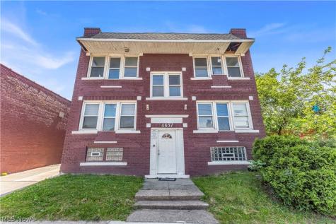 4657 Warner Road Garfield Heights OH 44125