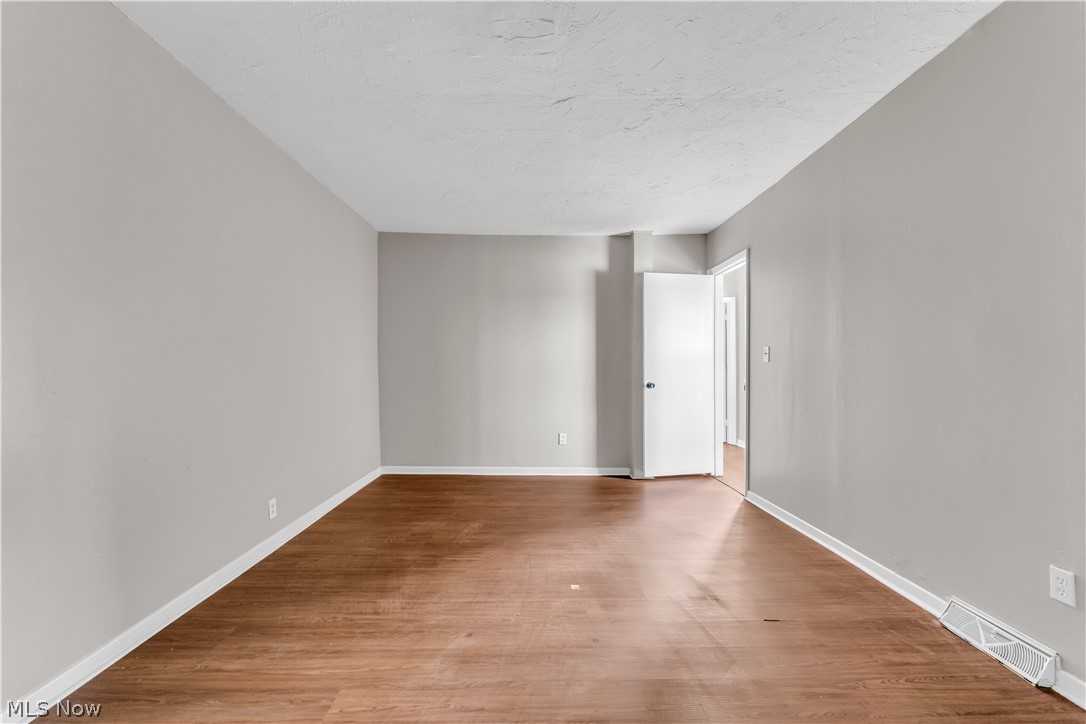 4657 Warner Road Garfield Heights OH 44125