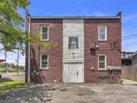 4657 Warner Road Garfield Heights OH 44125