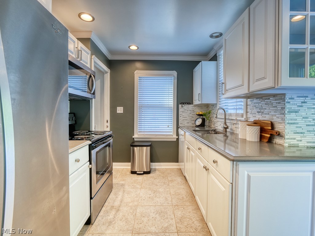 352 Glen Park Drive Bay Village OH 44140