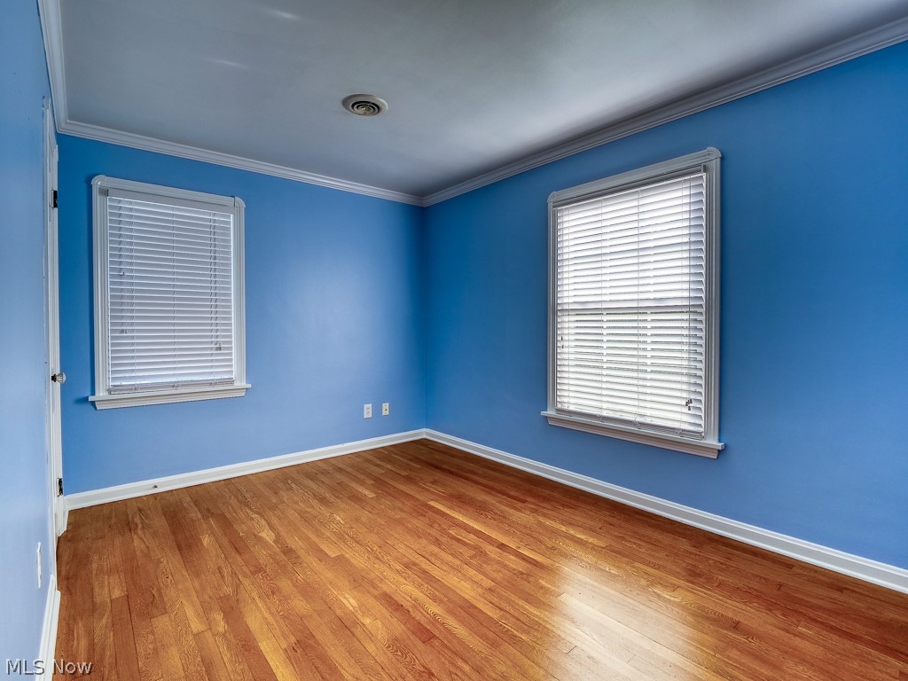 352 Glen Park Drive Bay Village OH 44140