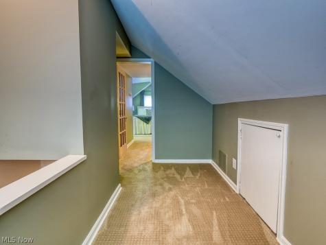 352 Glen Park Drive Bay Village OH 44140