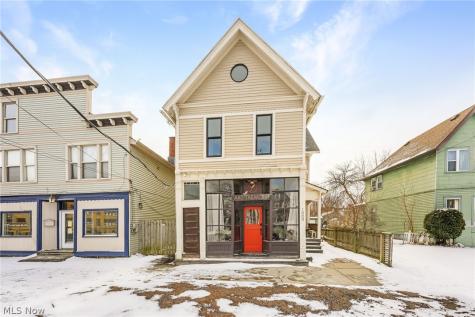 1009 Kenilworth Avenue Cleveland OH 44113