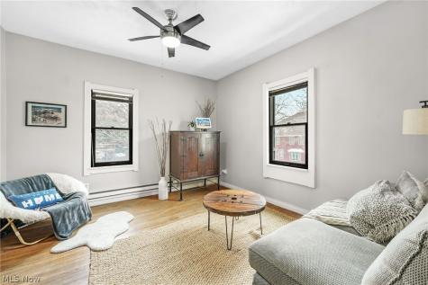 1009 Kenilworth Avenue Cleveland OH 44113