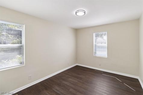 443 Fairway Boulevard Wickliffe OH 44095