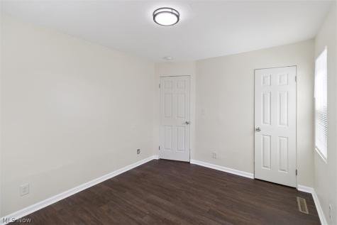 443 Fairway Boulevard Wickliffe OH 44095