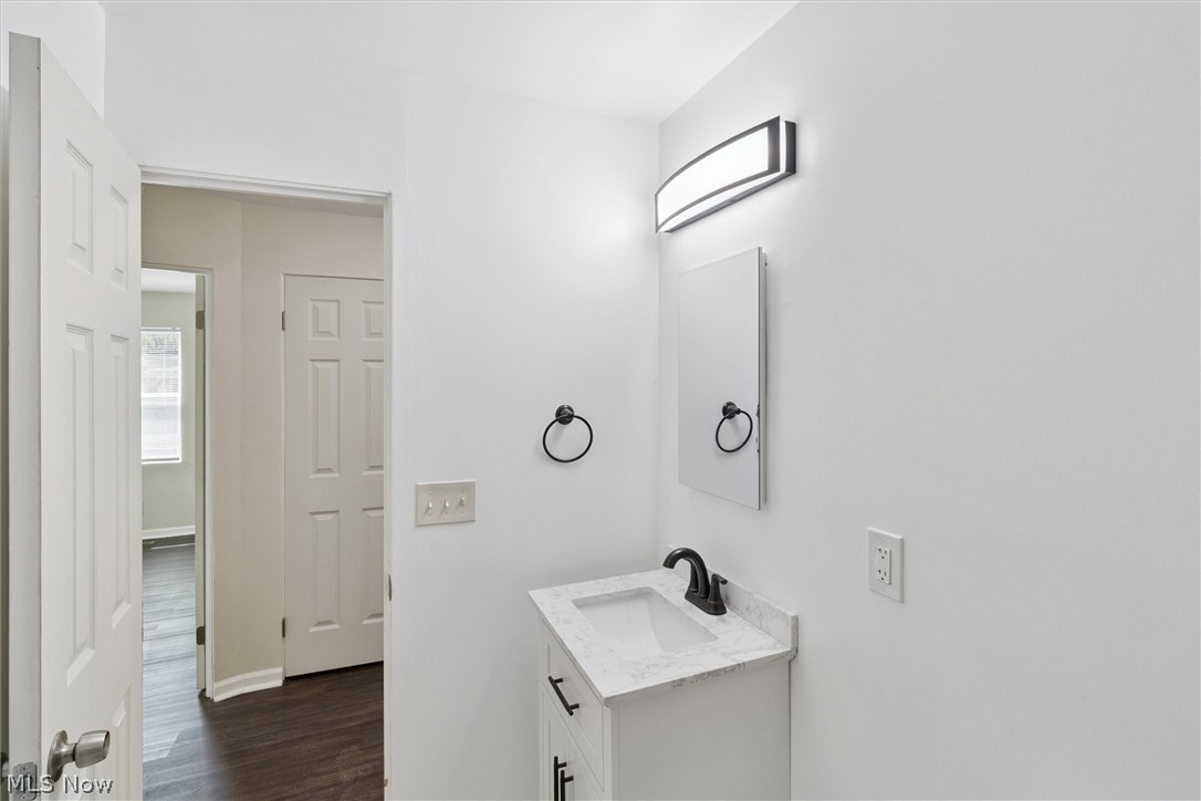 443 Fairway Boulevard Wickliffe OH 44095