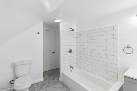 443 Fairway Boulevard Wickliffe OH 44095