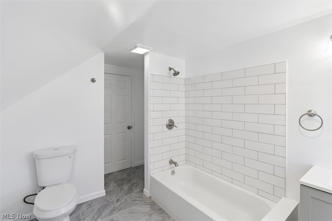 443 Fairway Boulevard Wickliffe OH 44095