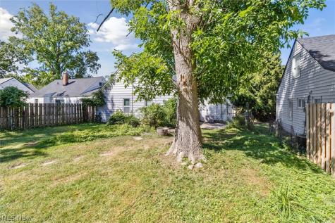 443 Fairway Boulevard Wickliffe OH 44095