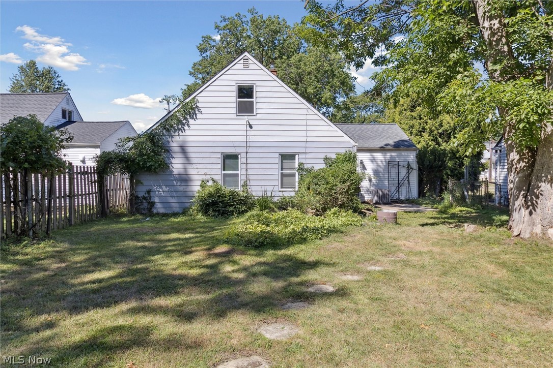 443 Fairway Boulevard Wickliffe OH 44095