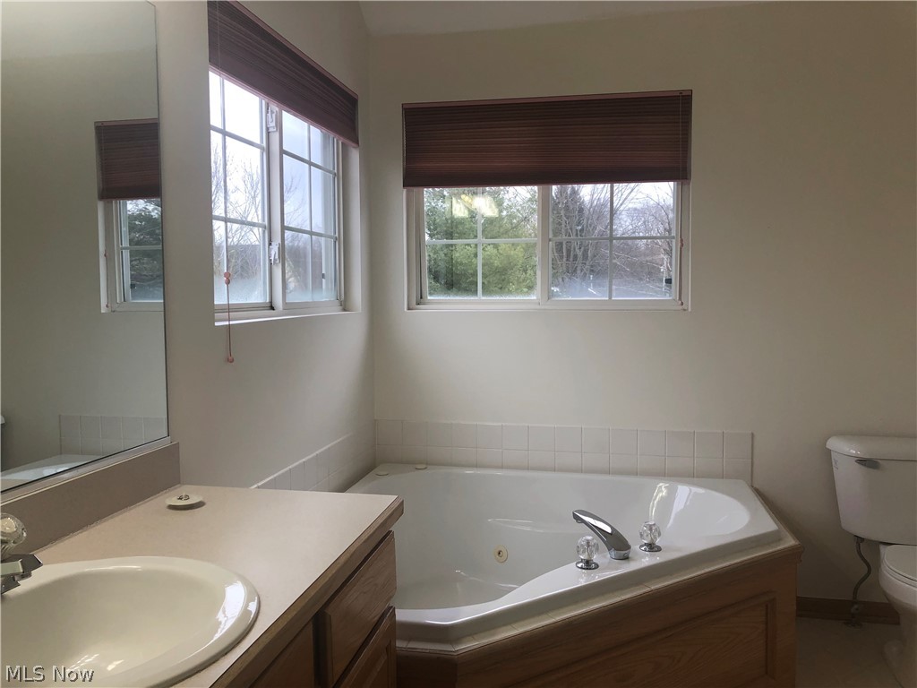 6140 Champagne Medina OH 44256