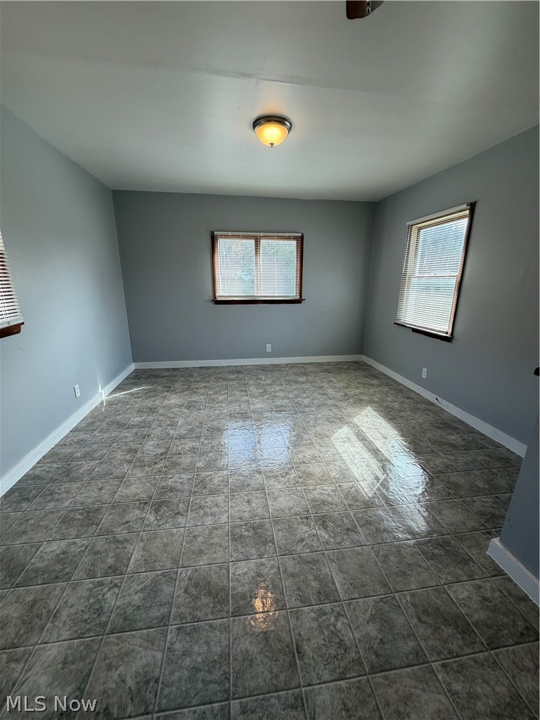 155 Garfield Avenue East Palestine OH 44413