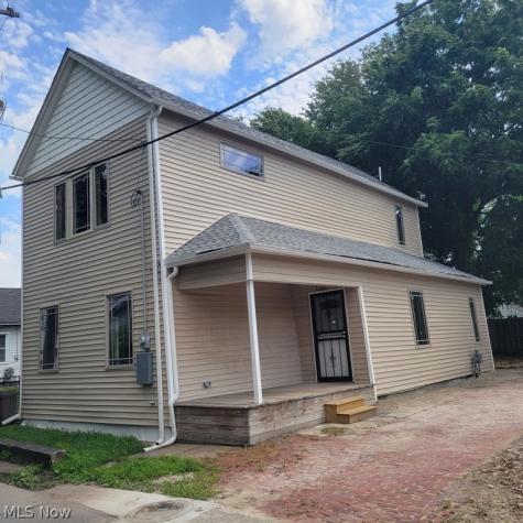2663 W 28th Place Cleveland OH 44113
