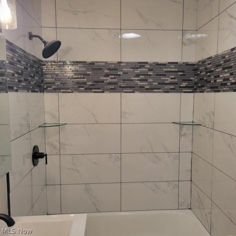 2663 W 28th Place Cleveland OH 44113