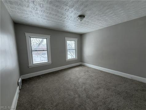 15340 Yorick Avenue Cleveland OH 44110