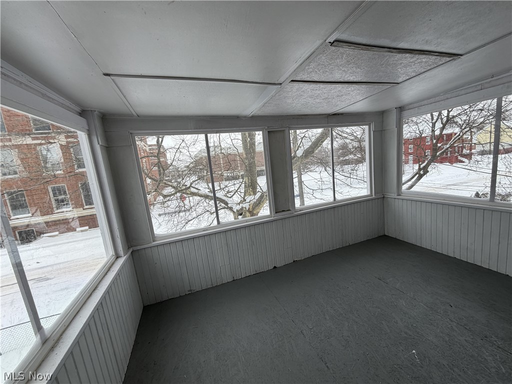15340 Yorick Avenue Cleveland OH 44110