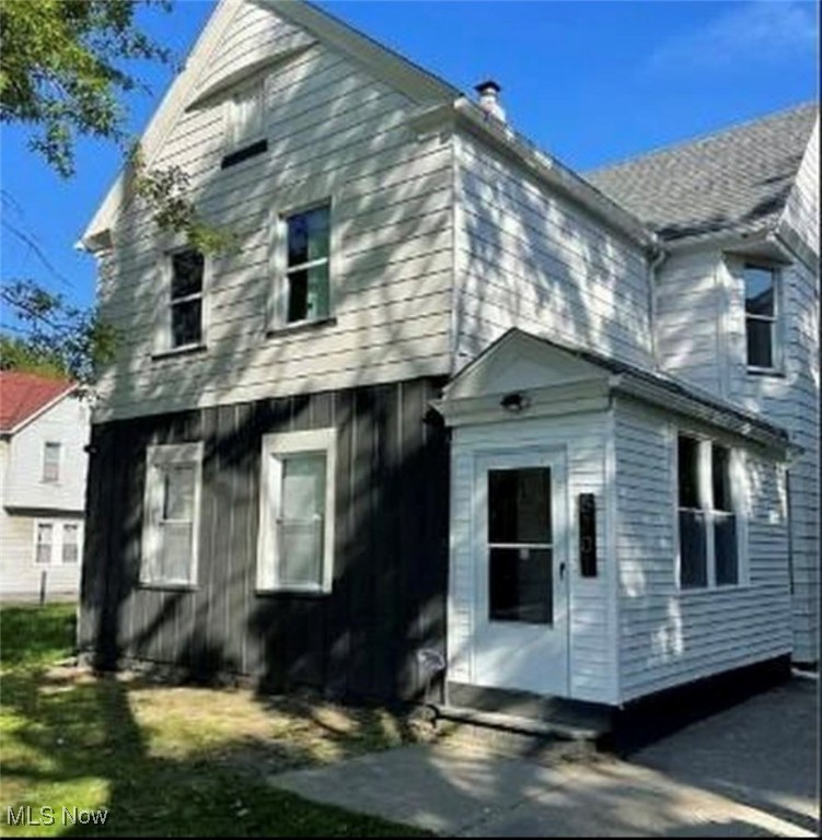 6701 Gertrude Cleveland OH 44105