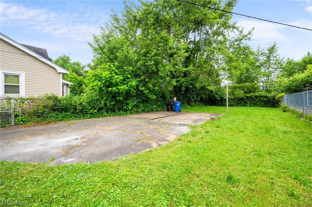 3808 E 142nd Street Cleveland OH 44128