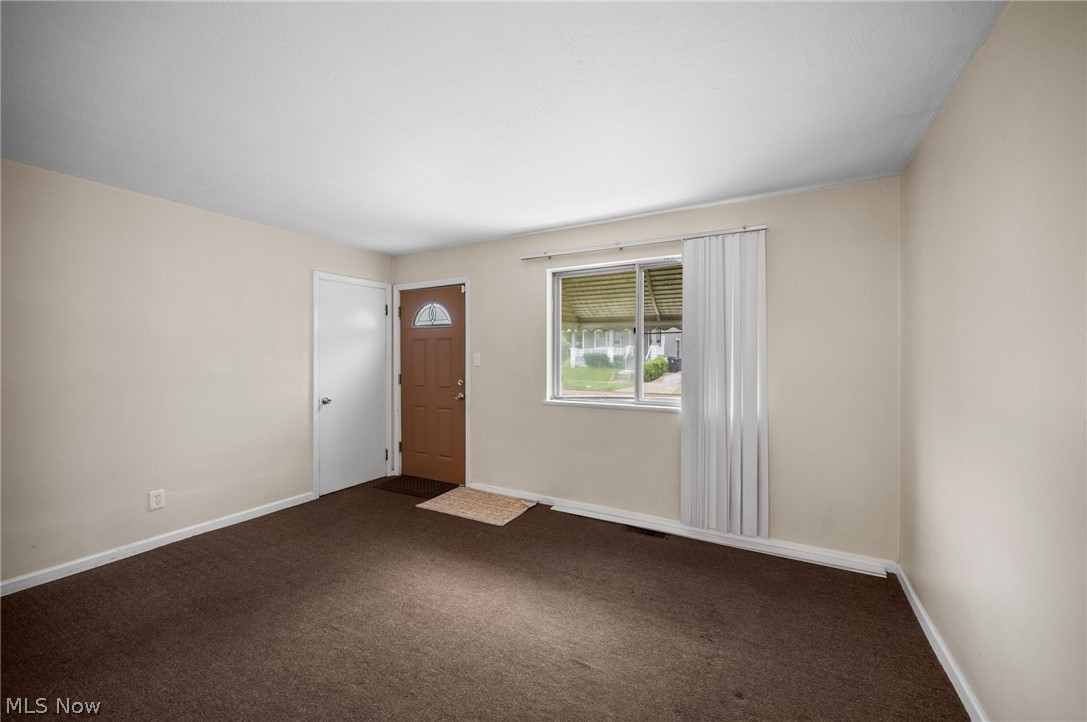 3808 E 142nd Street Cleveland OH 44128
